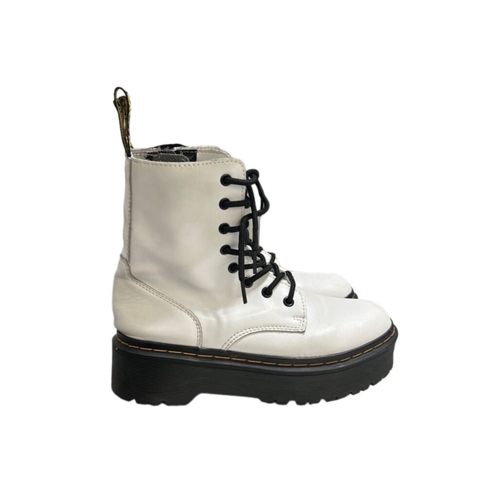 Dr. Martens Doc’s Dr. Martens White Boots Size 7